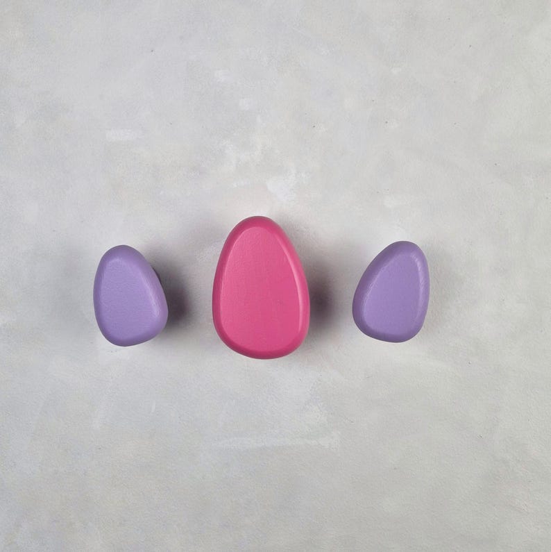 Tropfen Wandhaken aus Eschenholz, 5 x 7 cm oder 7 x 10 cm, Matte Farbe